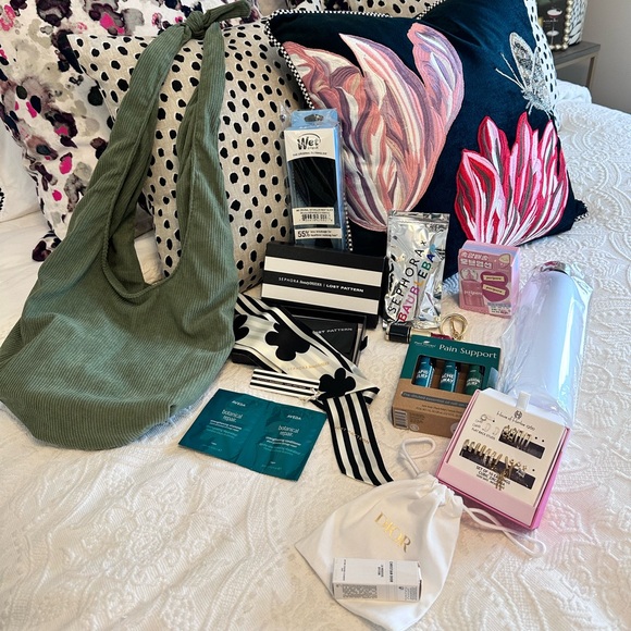 Other - SALE!! NWT Beauty Bundle! Sephora Twilly, Aveda, Dior and More!